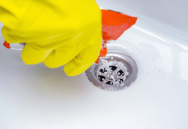 Drain cleaner to unclog kitchen sink