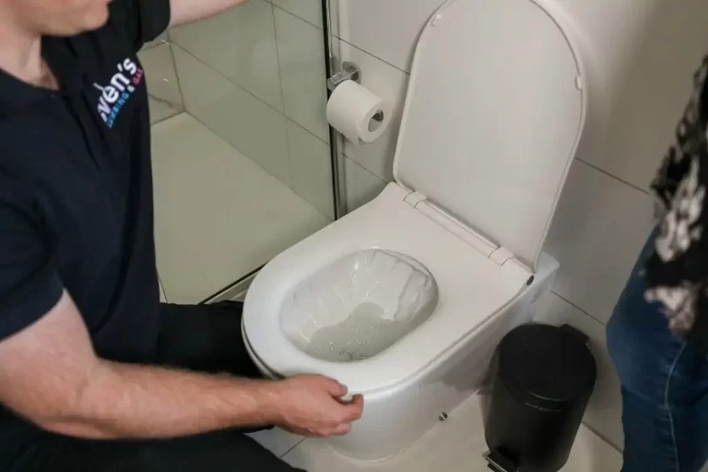 Sven's Plumber fixed blocked drain toilet